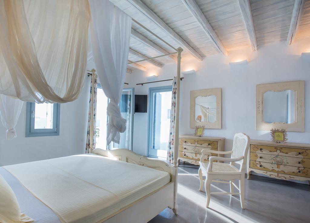 Aelia Hospitality Paros Villa Chrisi Akti (Paros)