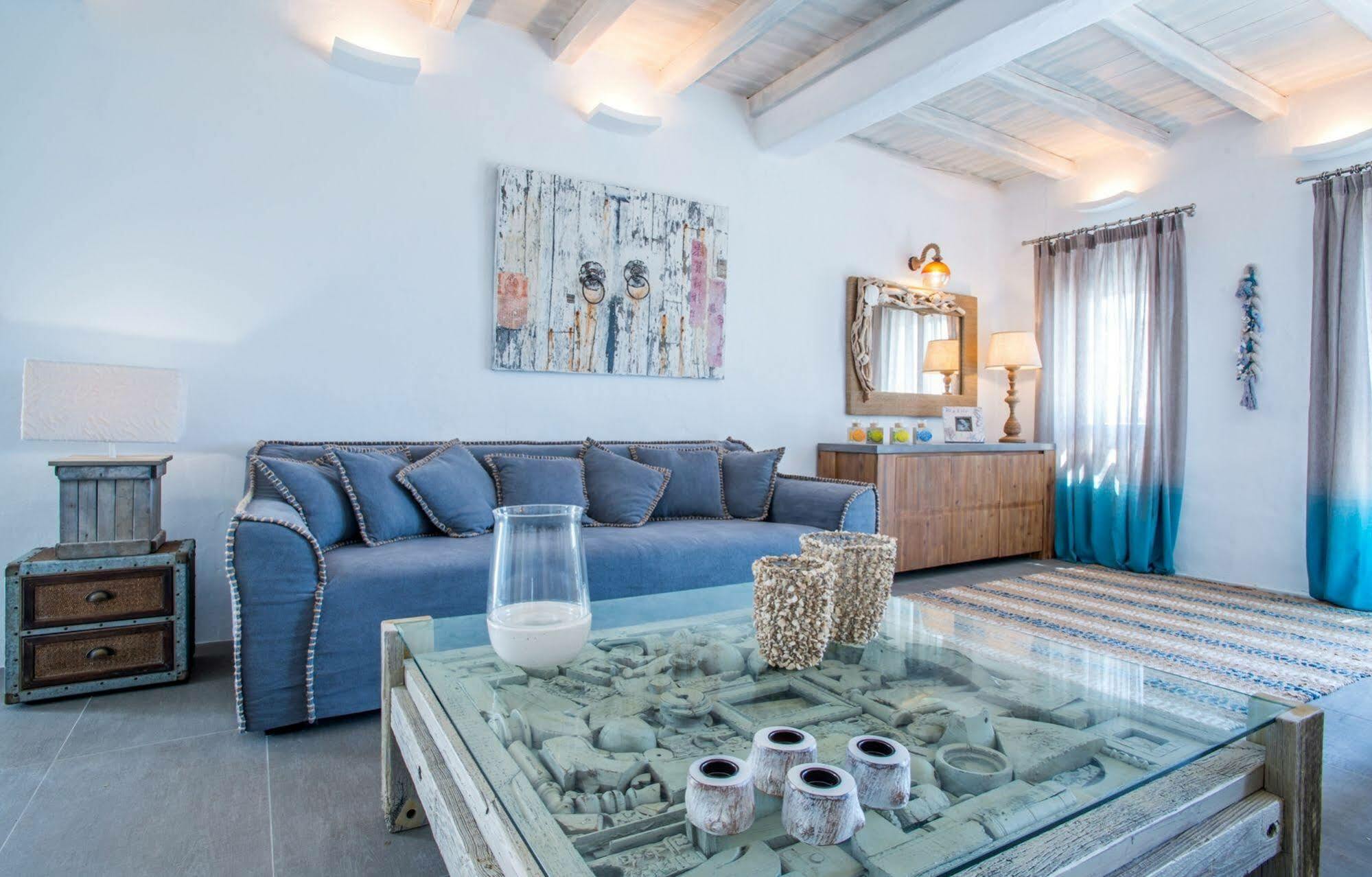 Aelia Hospitality Paros Chrisi Akti (Paros)