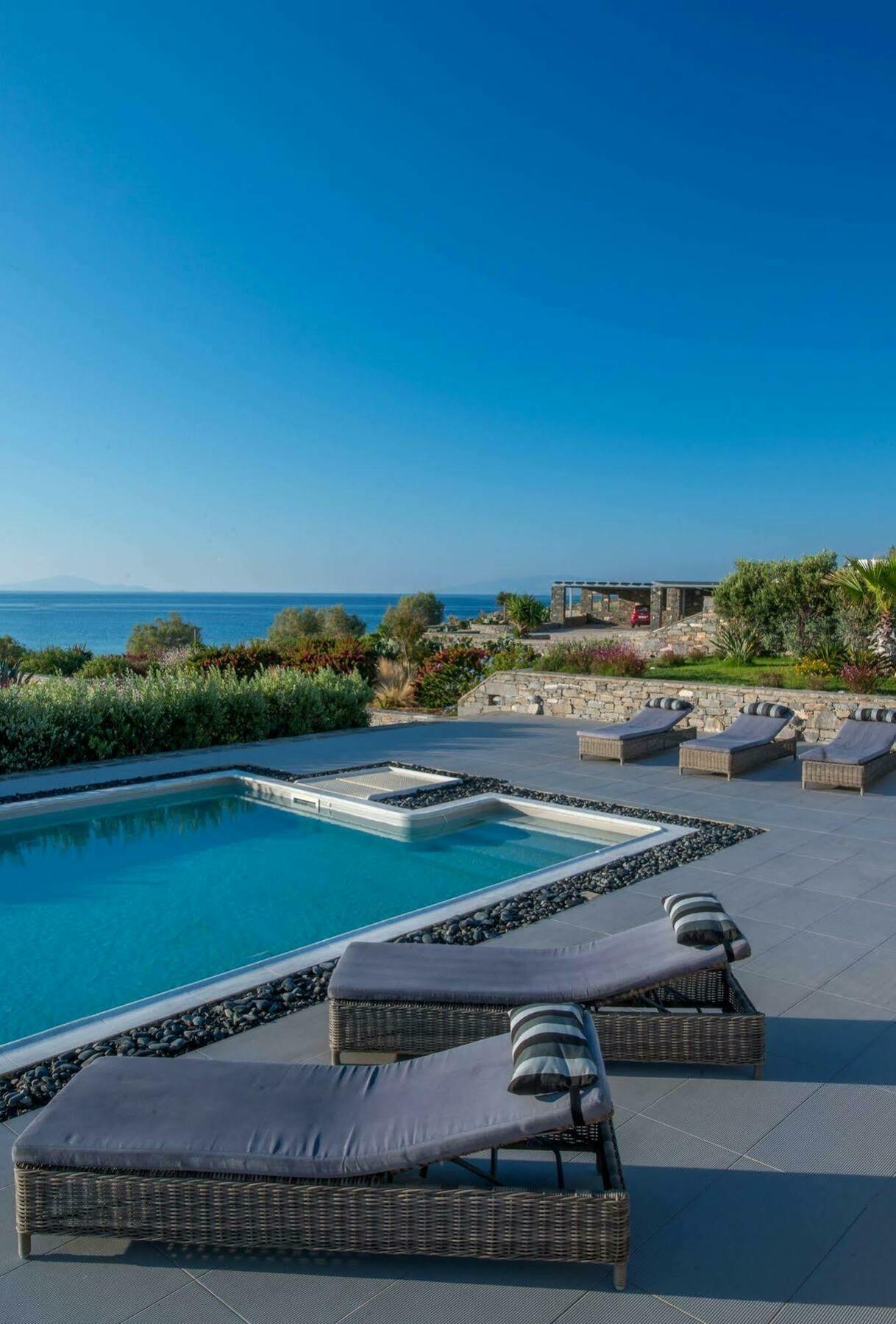 Aelia Hospitality Paros Villa